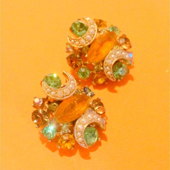 Gold Tone Orange Green Rhinestone and Faux Pearl Cluster Clip Earrings - Picture 2 of 4